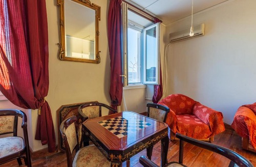 Old Town Apartment | Historic House “View All The City”