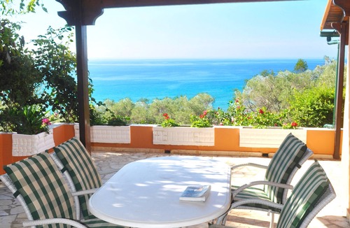Sinarades Apartment | Holiday house on Pelekas beach "Papadatos"