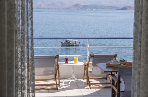Kiveri Apartment | Holiday beach Studio, Unique sea view balcony, near Nafplio, Mycenae, Epidaurus