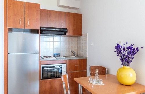 Agios Ioannis House | Holiday Home 'Anemologio 202 Studio Tinos' with Sea View, Wi-Fi and Air Conditioning