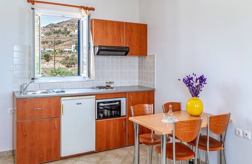 Agios Ioannis House | Holiday Home 'Anemologio 304 Tinos' with Sea View, Wi-Fi and Air Conditioning