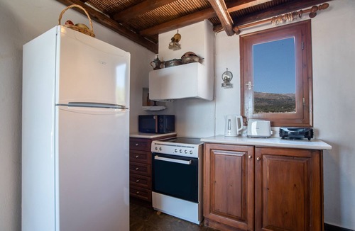 Naxos House | Holiday Home 'Black Sand' with Sea View, Private Terrace