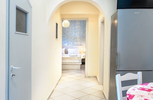 Glinado House | Holiday Home 'Elysium' with Sea View, Wi-Fi and Air Conditioning