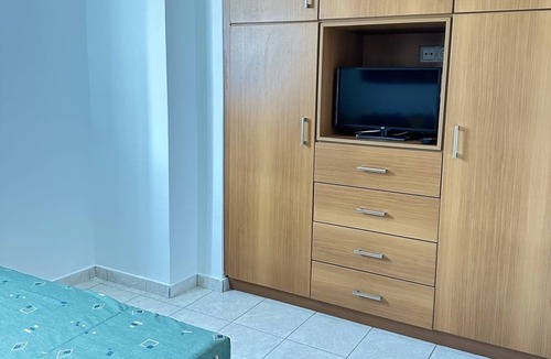 Vation House | Holiday Home 'Marias Traditional House Vati' with Private Terrace, Wi-Fi and Air Conditioning