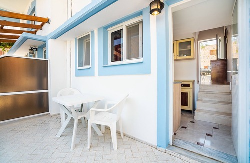 Livadia House | Holiday Home 'Olympus Tilos Apt Double A1 ' with Mountain View, Wi-Fi and Air Conditioning