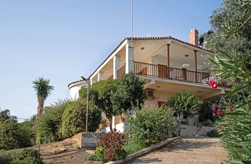 Zacharo House | Holiday Home 'Villa Sugar Town' with Sea View, Wi-Fi and Air Conditioning