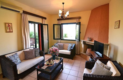 Pendamodi House | Holiday house Agios Myronas for 1 - 8 persons with 4 bedrooms - Holiday home