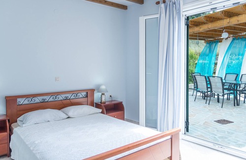 Vitalades House | Holiday house Armonia Gardenos