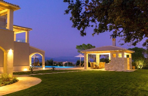 Dassia House | Holiday house Dassia for 1 - 10 persons with 5 bedrooms - Holiday house