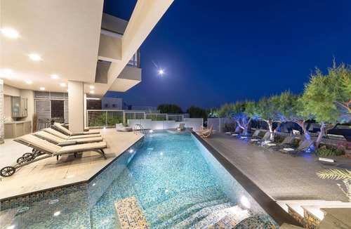 Koutsouras House | Holiday house Koutsouras for 1 - 13 persons with 5 bedrooms - Luxury holiday home