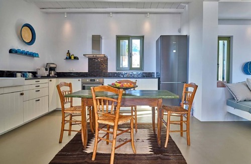 Krotiri House | Holiday house Paros for 1 - 7 persons with 4 bedrooms - Holiday home