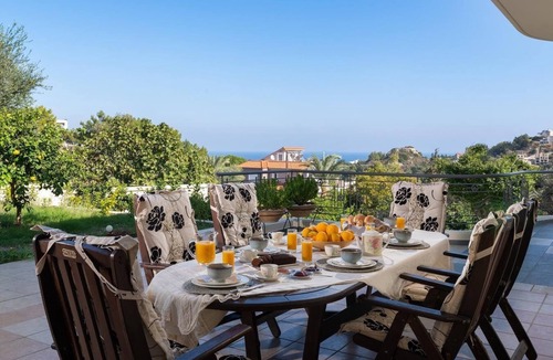 Asgourou House | Holiday house Rodos for 1 - 13 persons with 5 bedrooms - Holiday house