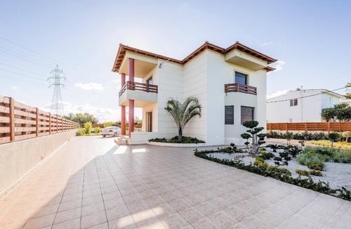 Asgourou House | Holiday house Rodos for 2 - 7 persons with 3 bedrooms - Twin house
