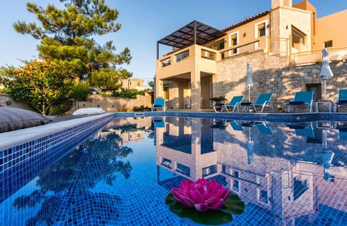 Roussospiti House | Holiday house Roussospiti for 1 - 14 persons with 5 bedrooms - Holiday house