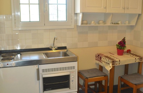Agios Gordios House | Holiday Studio Apartments Yannis on Agios Gordios Beach in Corfu
