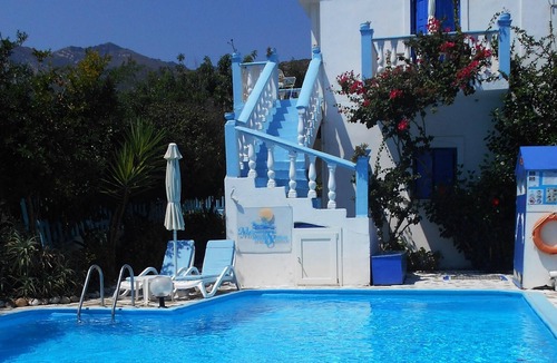 Marathokampos Apartment | Homerez - 20 m away from the beach! Nice appartement for 3 ppl. with shared pool