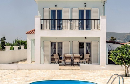 Agrilia Villa | Homerez - Amazing villa 1 km away from the beach for 4 ppl. with swimming-pool