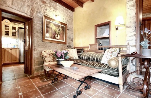 Anatoli House | Homerez - Cosy house with sea and mountain view in Anatoli