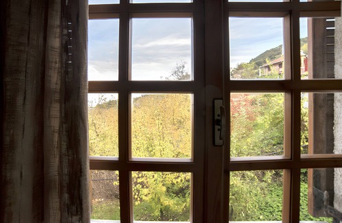 Manna House | Homerez - Cozy House in Manna with Mountain View
