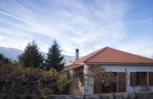 Manna House | Homerez - Nice house With mountain view and terrace