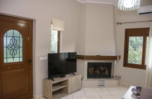 Milia House | Horio House