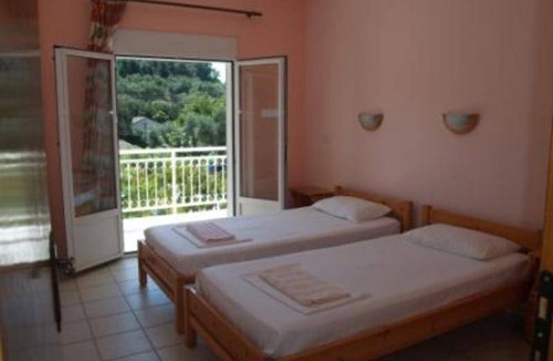 Sidari Hostel | Hostel ∙ 8 guests