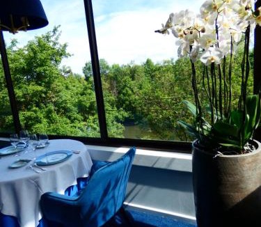 Negrepelisse Hotel | Hostellerie Restaurant Les Gorges de l'Aveyron