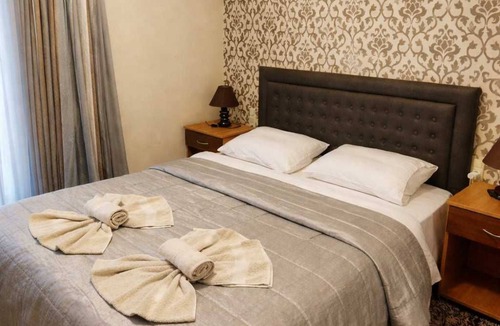 Menidion Bed & Breakfast | Hotel Delfini – Seaside Family Room, Menidi