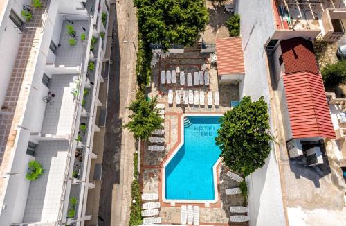 Hersonissos Centre Hotel | Hotel Iro