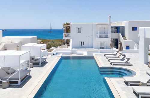 Antiparos Villa | Hotel Kameo by Fantasia Villas
