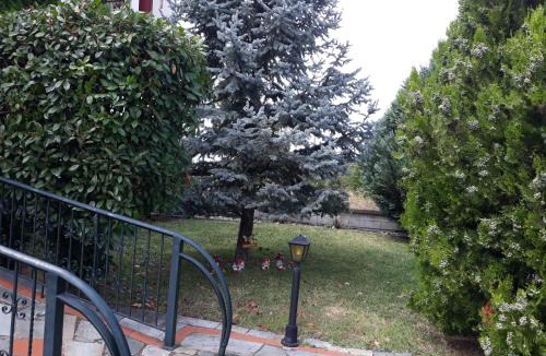 Servia Hotel | Hotel Kastro