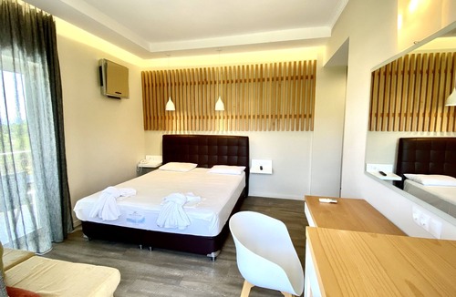 Ipsos Hotel | Hotel Paloma Blanca