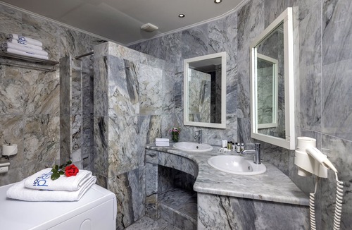 Platis Gialos Hotel | Hotel Petinos