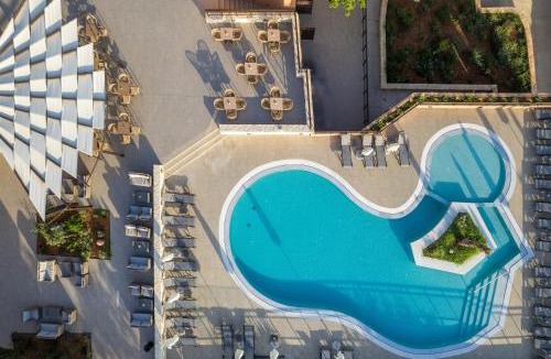 Piskopiano Hotel | Hotel Pyriá