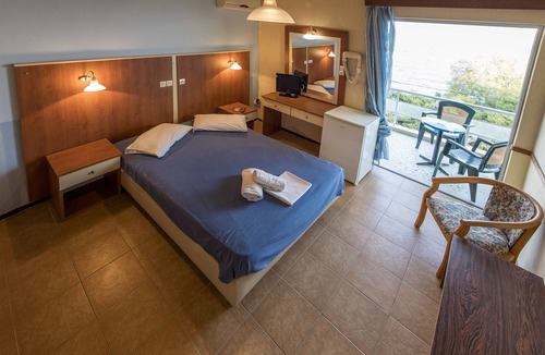 Kineta Hotel | Hotel Sun