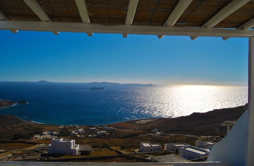 Houlakia House | Houlakia's Paradise - Standing view and private pool