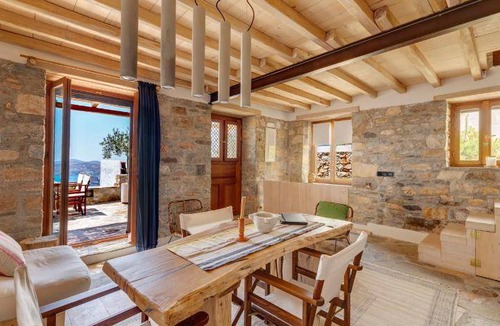 Ano Siros House | House ∙ 2 bedrooms ∙ 4 guests