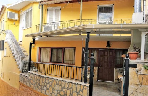 Petaleia Apartment | House Grigoris Tsigros