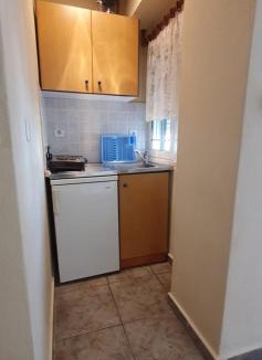 Sarti Apartment | House Kiriaki