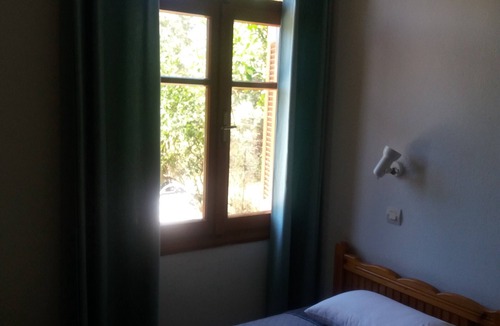 Gialos House | House, near beaches.