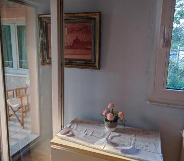 Pallini House | House Pallini metro station 8 min to Airportst 200 meter from House Please info and Honest costumers only