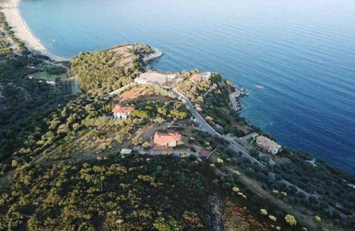Pirgadikia House | House SOFIA - Quiet house with a large garden for a relaxing holiday