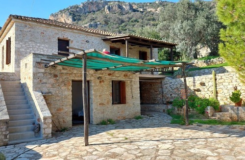 Xiropigado Cottage | House with character, very quiet, tastefully decorated