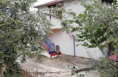 Agria Apartment | House with dreamy view Volos Agria