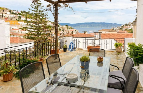 idhra House | Hydra town Panoramic sea view