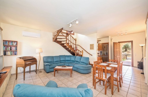 Spilia Villa | Ideally located, Villa katerina with salted Heated pool,to explore West Crete!