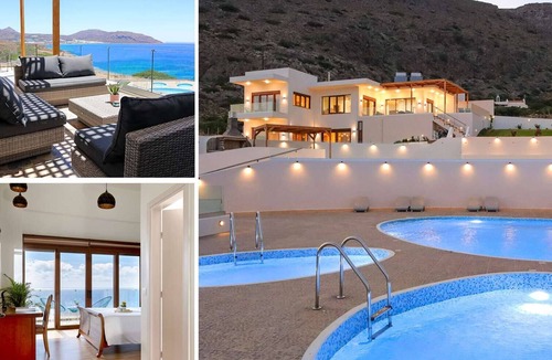 Pefki Villa | Idyllic Luxury Villa: Swimming Pool with Sunfilled View on Mountain and Sea