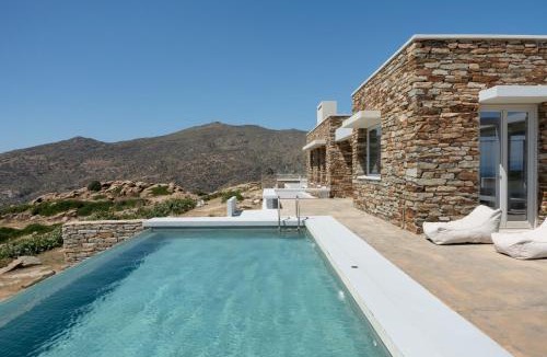 Ios House | Iliaktida - Stone Villa Mylopotas