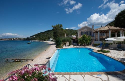 Apraos Villa | Imerolia Beach Villa Kassiopi Corfu