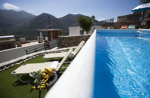 Vrachasi House | Immerse Yourself in the Breathtaking Terrace View and Refreshing Pool Bliss!